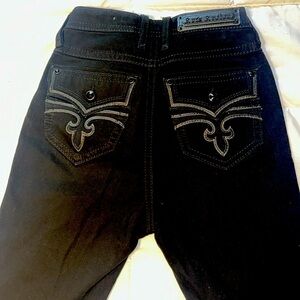Woman’s High Waisted Rock Revival skinny Jeans size 28